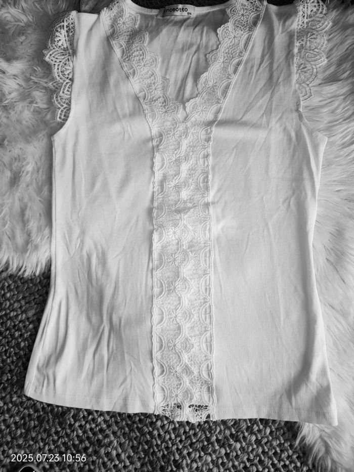 Débardeur en dentelle taille SM - photo numéro 3