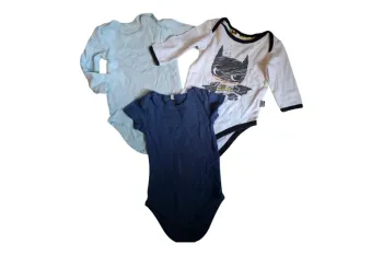 Lot 3 bodies 9 mois
