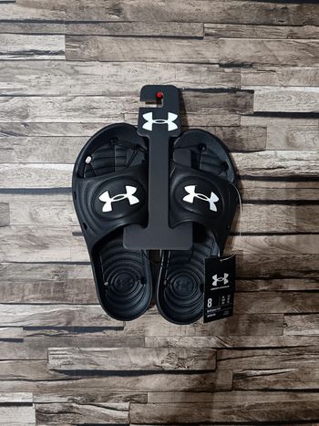 Claquette under armour