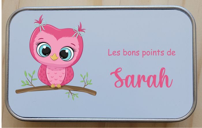 Boîte à bons points hibou rose personnalisée prénom – Boîte métal fille 10x6 cm – Cadeau maternelle kawaii