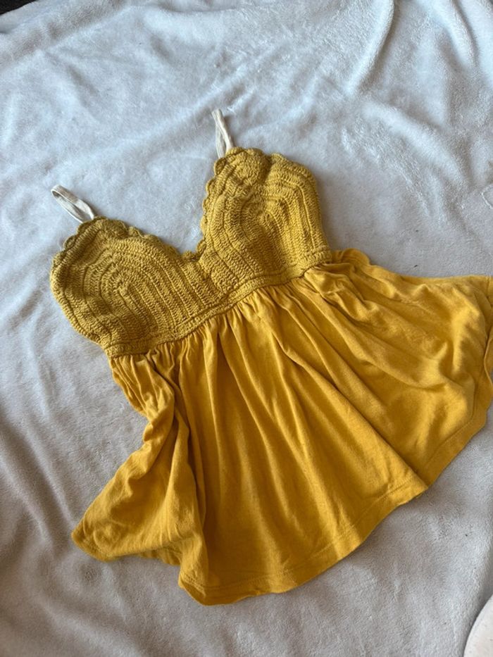 Débardeur jaune - photo numéro 2