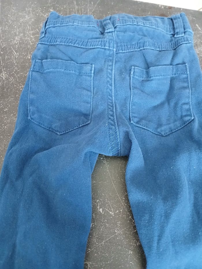 Jeans 3 ans - photo numéro 3