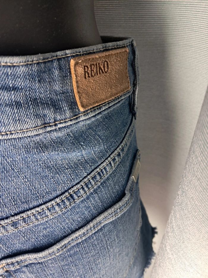 Reiko short en jean d'été T.36 en tbe - photo numéro 9
