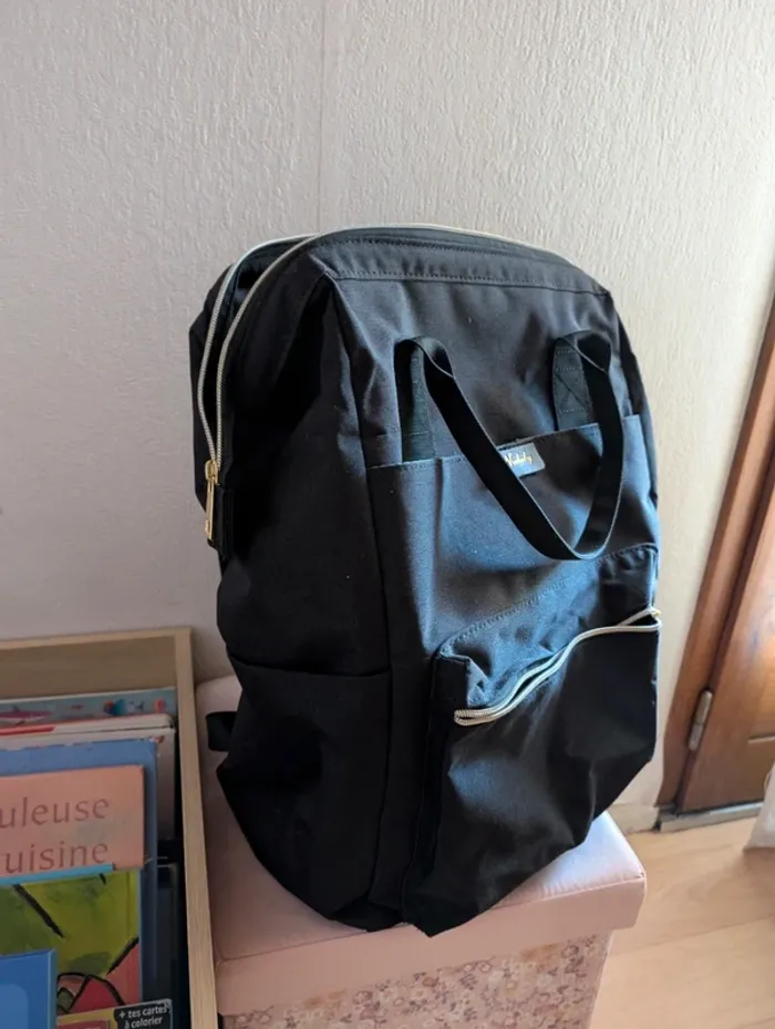 🖤 Sac à dos noir avec pochette pc - photo numéro 4