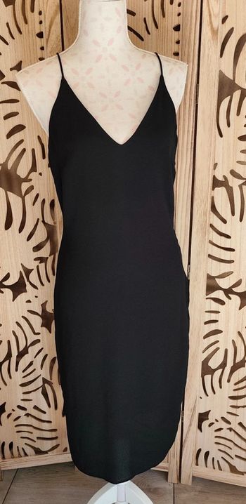 Robe midi fine bretelles Taille 40 Divided H&M