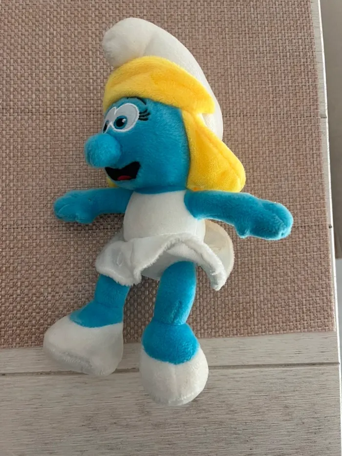 Peluche shtroumpfette - photo numéro 2