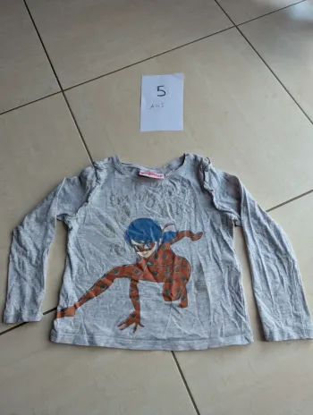Tee-shirt manches longues miraculous 5 ans