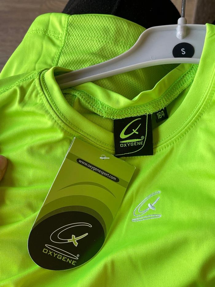 T shirt de sport respirant - photo numéro 2