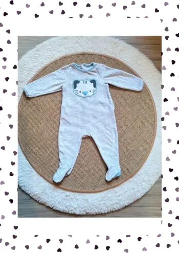 Magnifique pyjama garçon en 18M obaïbi