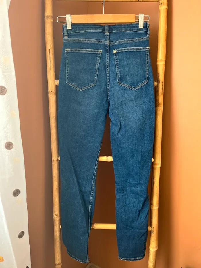 Jean droit taille haute H&M - photo numéro 2