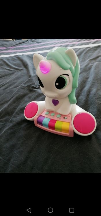 Licorne musicale vtech