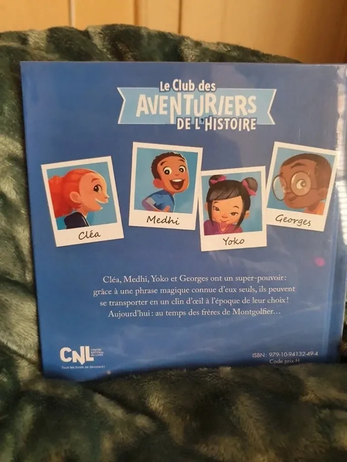Livre le club des aventuriers de l'histoire "Le voyage en montgolfière" - photo numéro 2