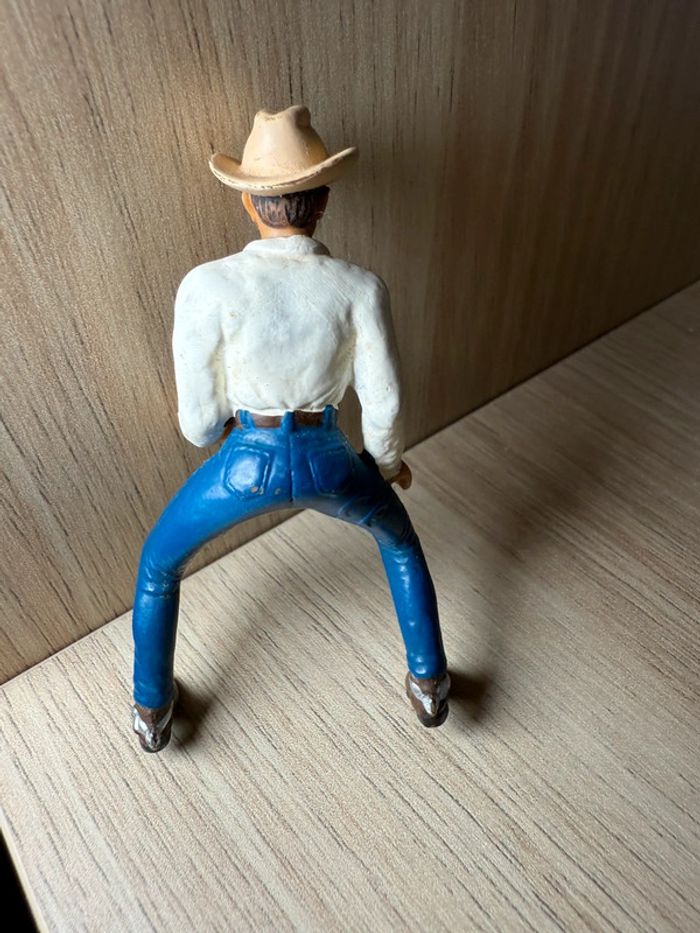 Figurine cavalier western schleich - photo numéro 2