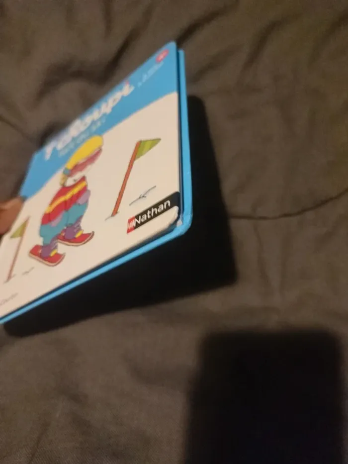 Livre T'choupi fait du ski - photo numéro 4