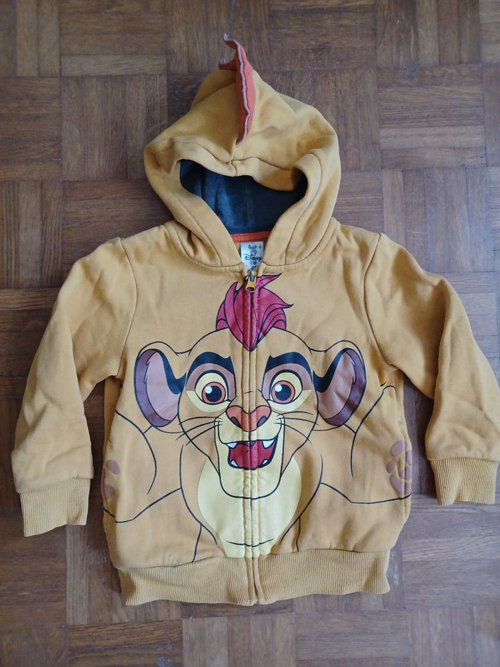 Sweat Le roi lion 5 ans