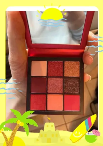 Huda beauty ruby obsessions palette