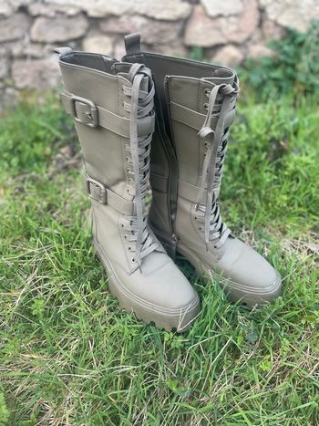 Bottes kaki Taille 37 - Zara