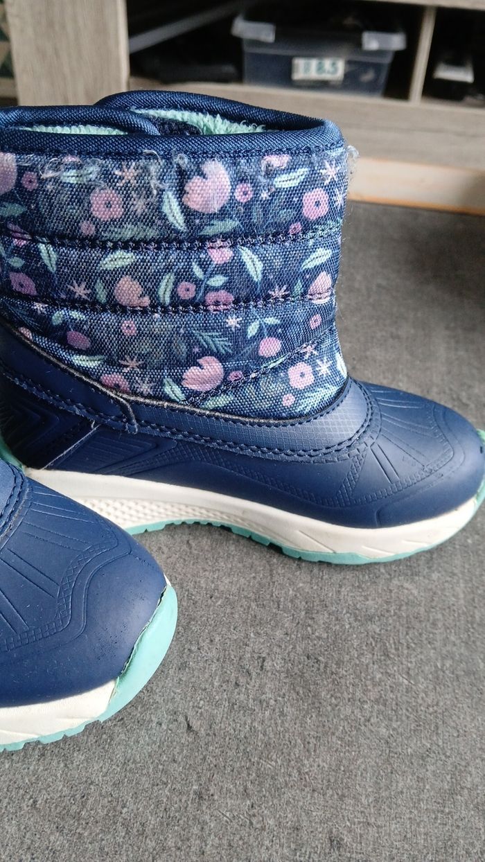Bottes T.25 - photo numéro 2