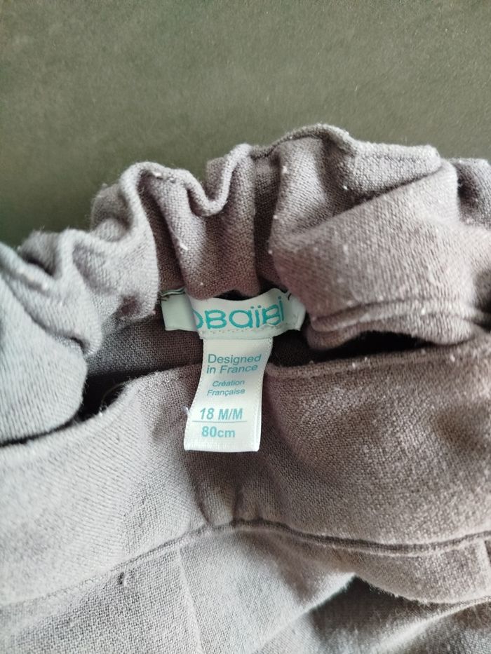 Jupe short, blouse et legging - photo numéro 4