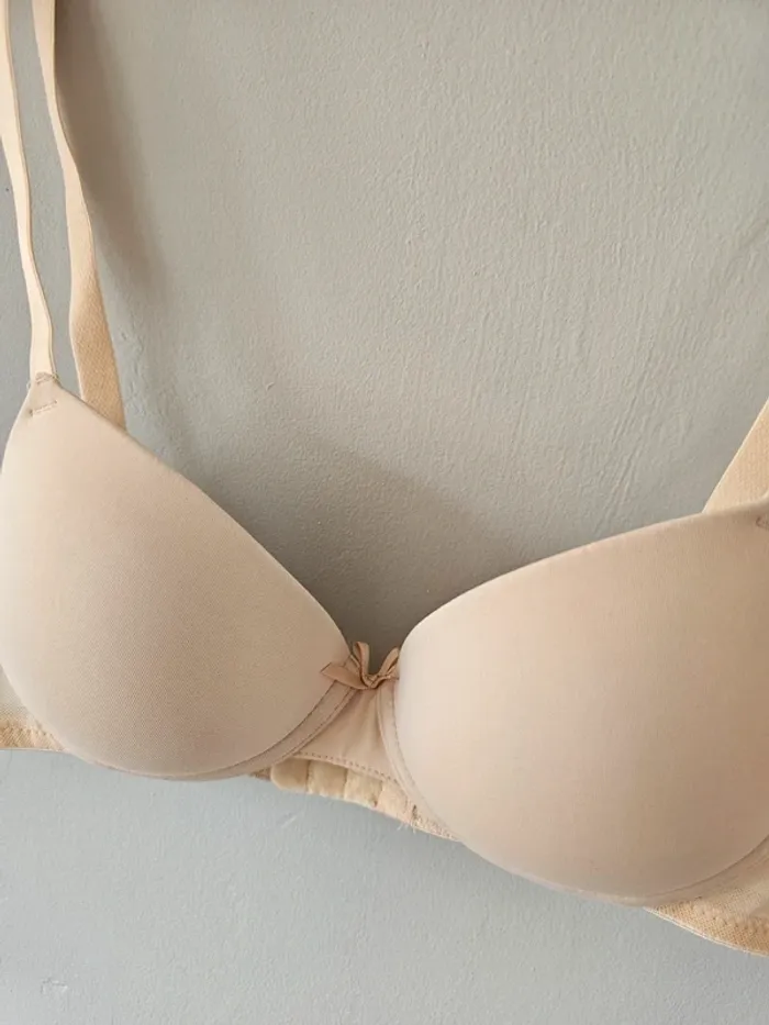 Soutien-gorge - photo numéro 3