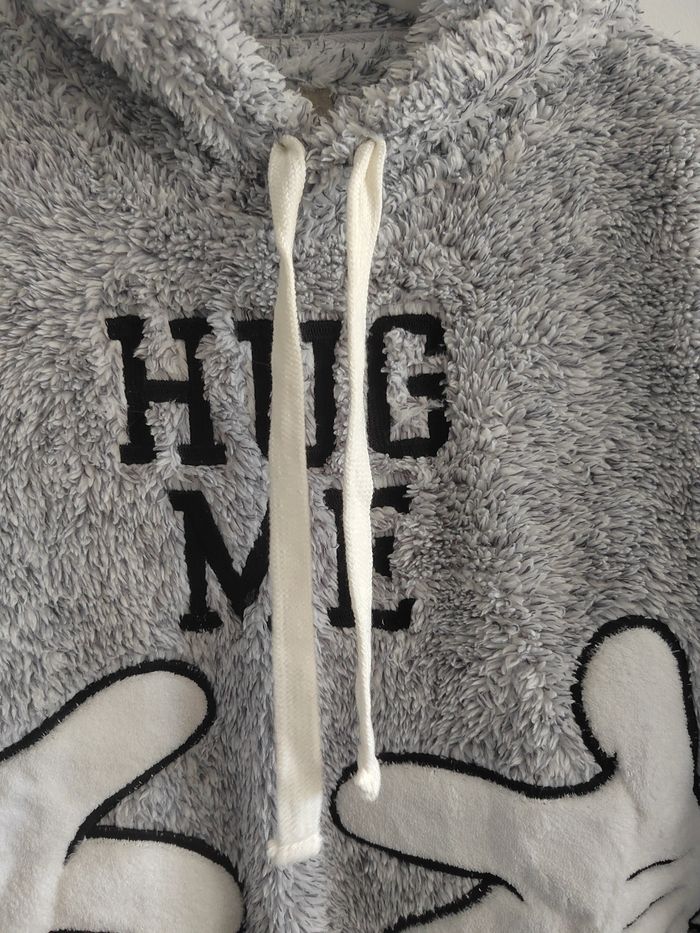 Sweat en peluche gris "HUG ME" Taille M – Undiz - photo numéro 5