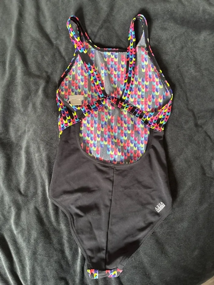 Maillot de bain 10 ans - photo numéro 3