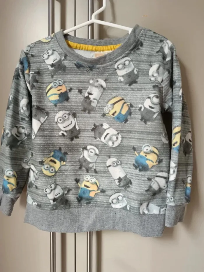 Sweat Les Minions 3-4 ans