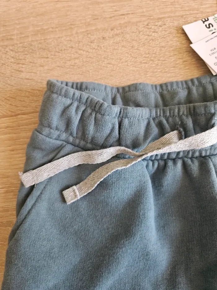 Short 10A - photo numéro 2