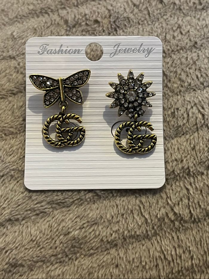 Boucle d’oreille