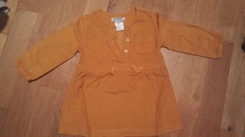 Robe moutarde tissu type daim