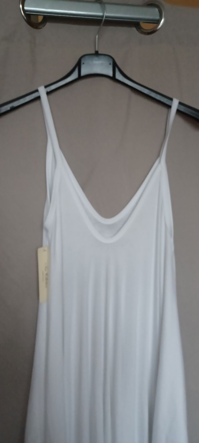 Très jolie robe serouels femme T U - photo numéro 4