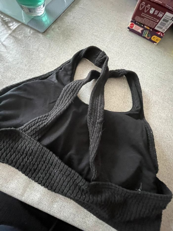 Haut de maillot de bain noir – Taille M - photo numéro 2