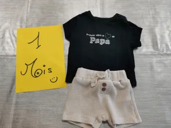 Ensemble tee-shirt et short taille garçon 1 mois