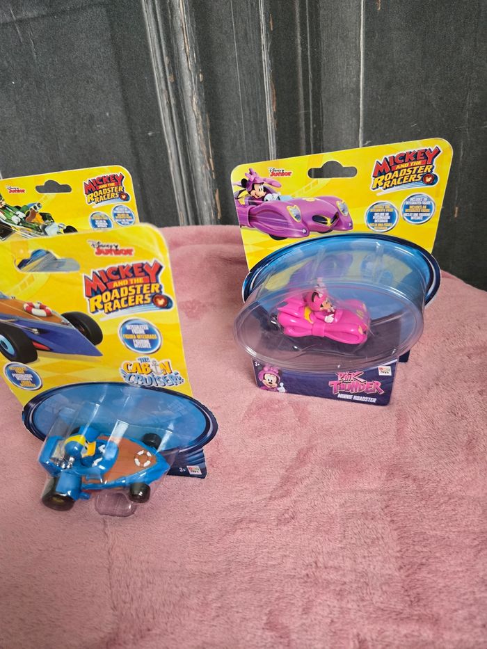 Lot de voitures roadster racer disney neuve - photo numéro 6