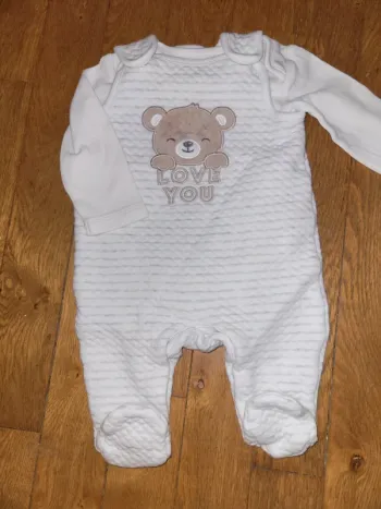 Tenue bébé mixte 0 mois