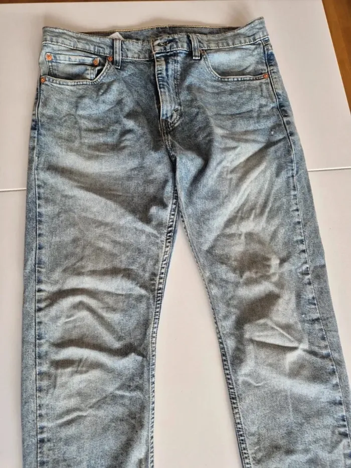 Jean Slim Taper 512 Bleu
33 (US) = 42 - 44 (FR) - L 32 - photo numéro 15