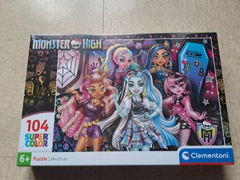 Puzzle super color Monster High / 104 pièces / " Clémentoni " / NEUF