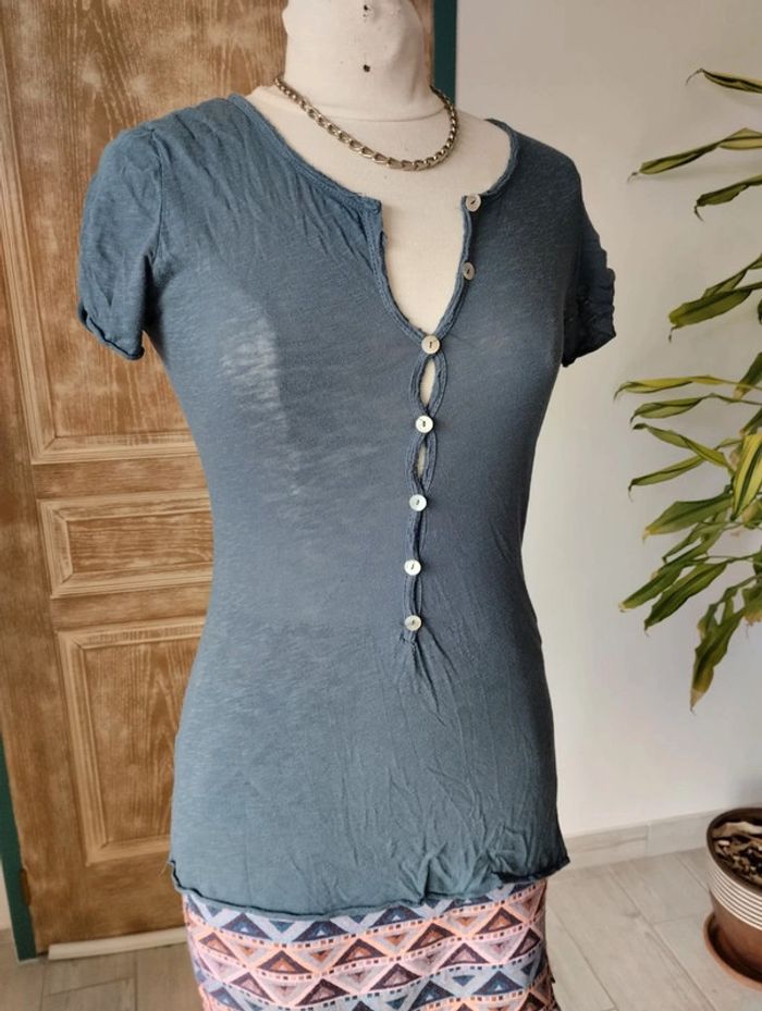 T-shirt à boutons - photo numéro 2