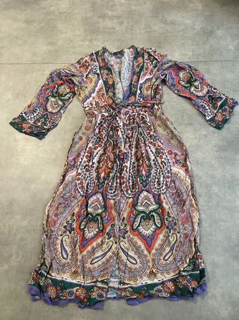 Robe courte imprimée à manches 3/4