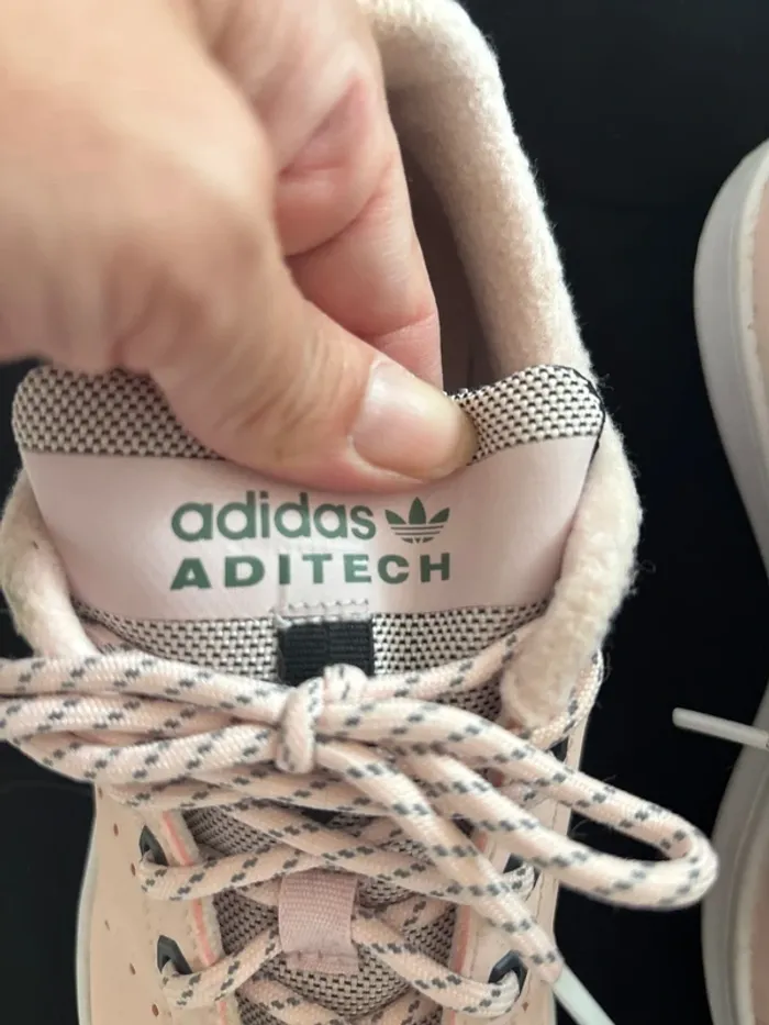 Stan smith aditech taille 37 1/3 - photo numéro 14