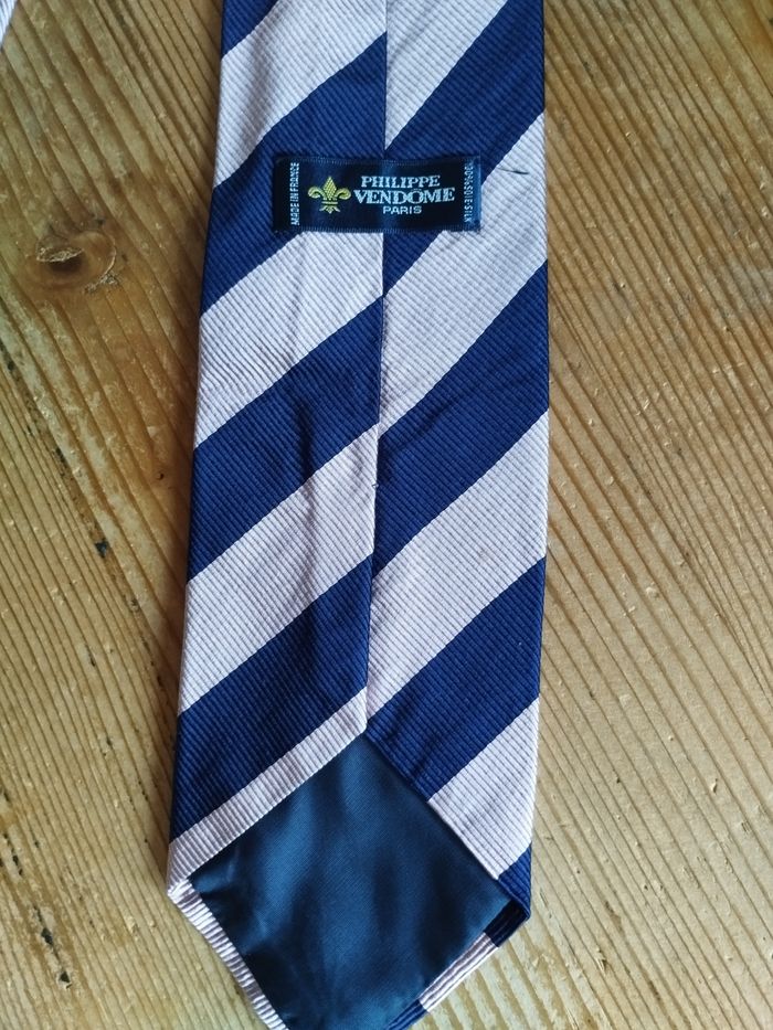 Cravate Élégante Philippe Vendôme - Rayures Roses et Bleues - 100% Soie - Fabriquée en France - TBE - photo numéro 4