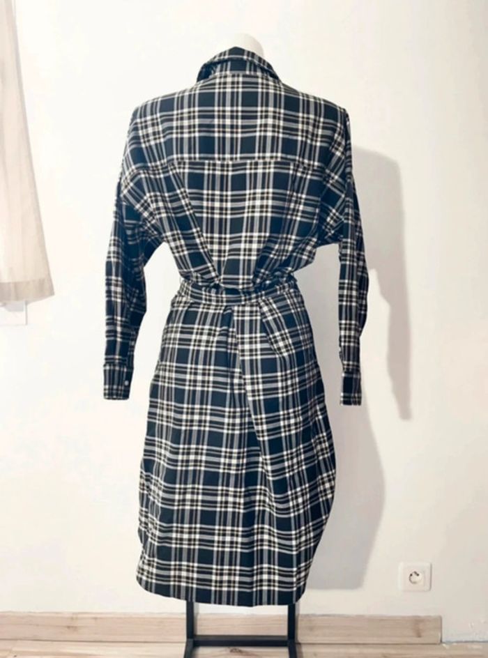Jolie robe Tommy - photo numéro 6