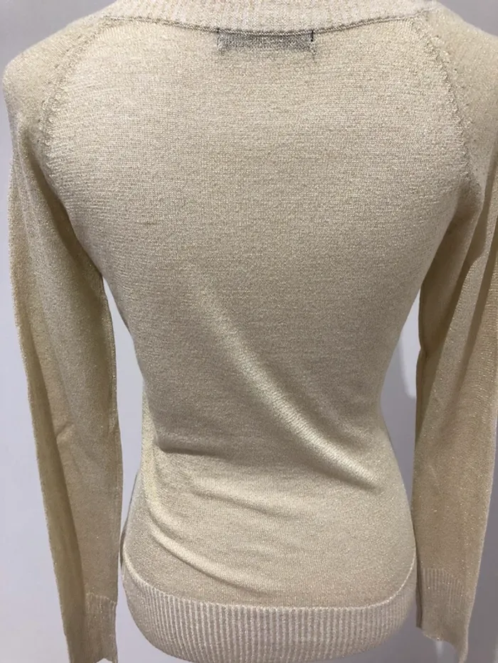 Pull légèrement pailletée - photo numéro 2