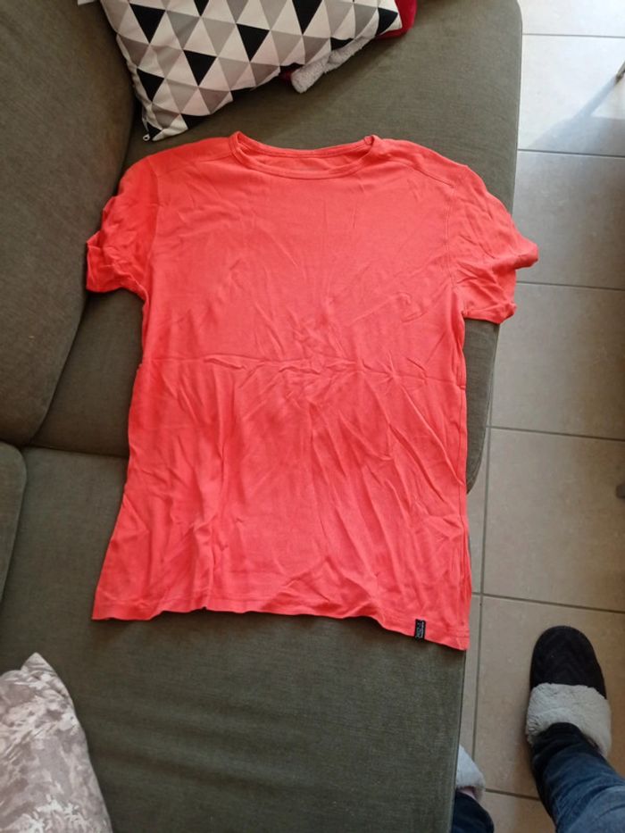 Tee shirt orange