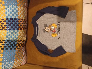 T-shirt manches longues bébé garçon taille 6 mois