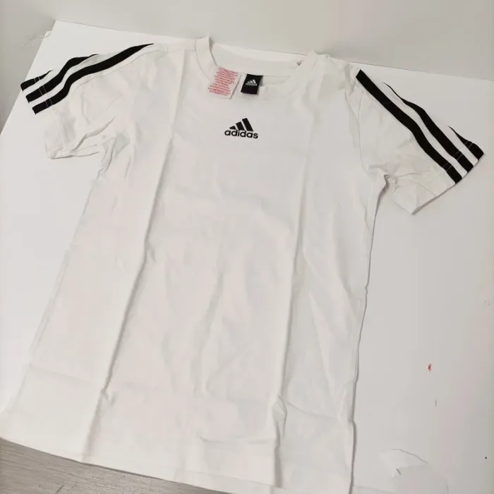 Lot 9 vêtements garçon 8 ans : Adidas, Puma, t-shirts, manches longues et jogging LOT023 - photo numéro 2