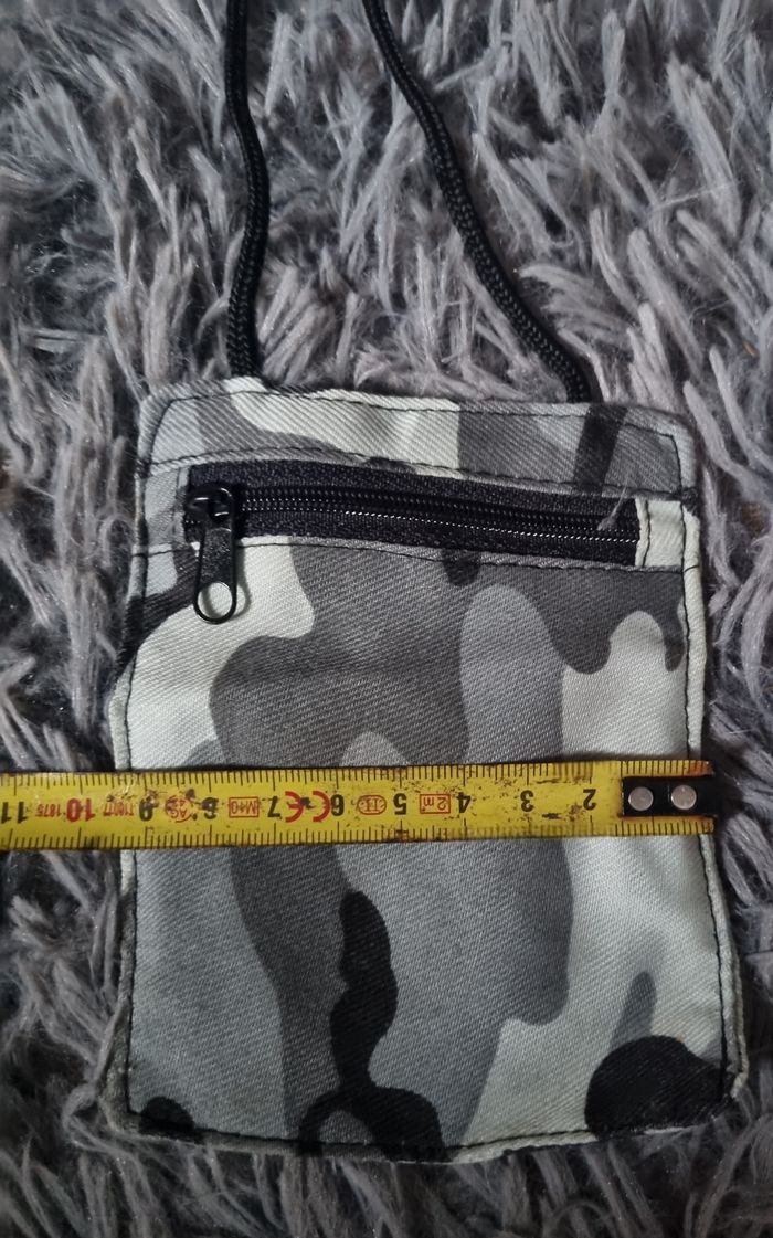 Porte-monnaie avec cordon motifs militaire - photo numéro 4