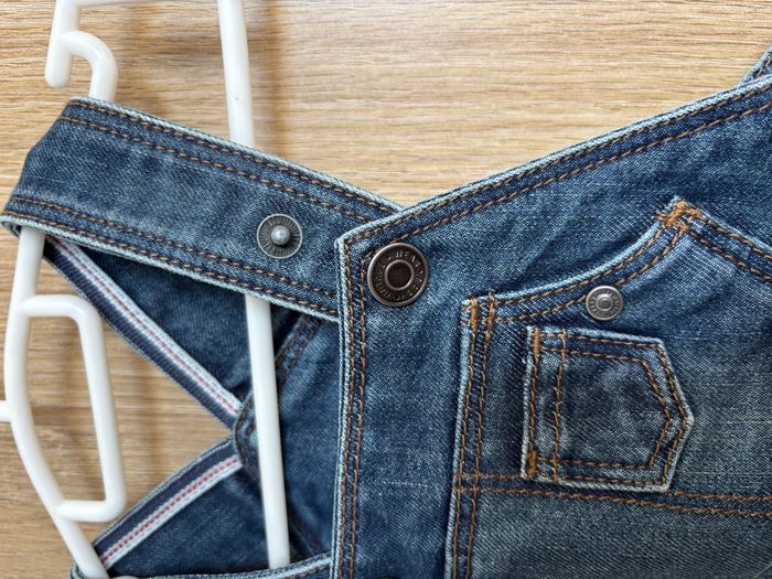 Salopette en jean - photo numéro 3