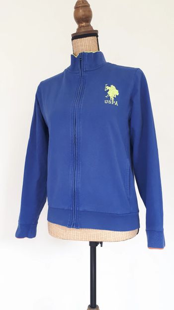 20 € Sweat zippé US Polo ASSN taille 14 ans