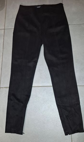 Pantalon jamais porté en suédine T38 femme